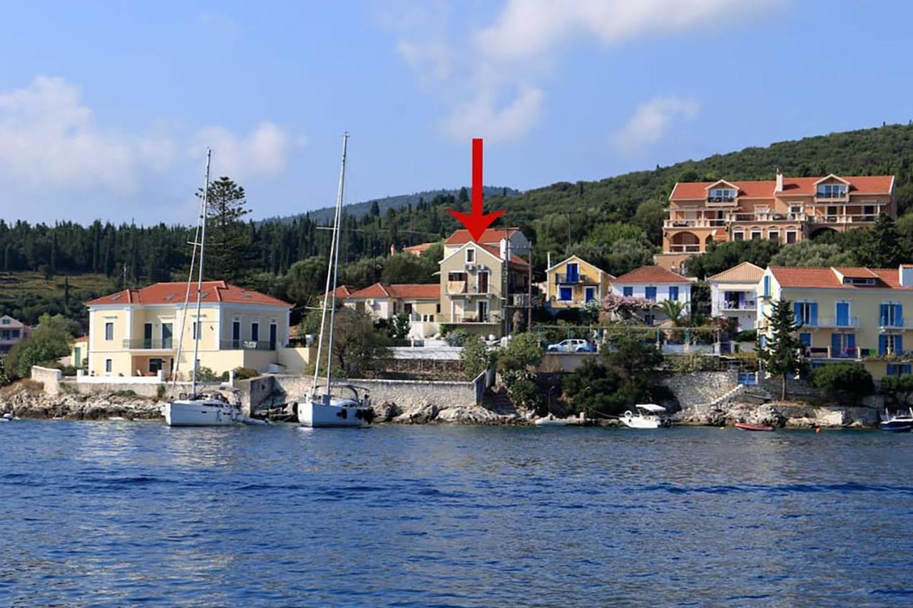 Sonia'S Apartment In Fiscardo Waterfront Fiskardo Bagian luar foto