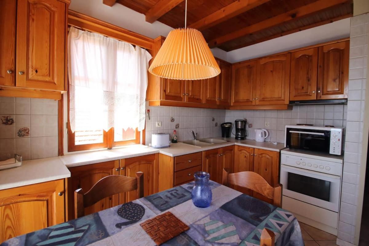 Sonia'S Apartment In Fiscardo Waterfront Fiskardo Bagian luar foto